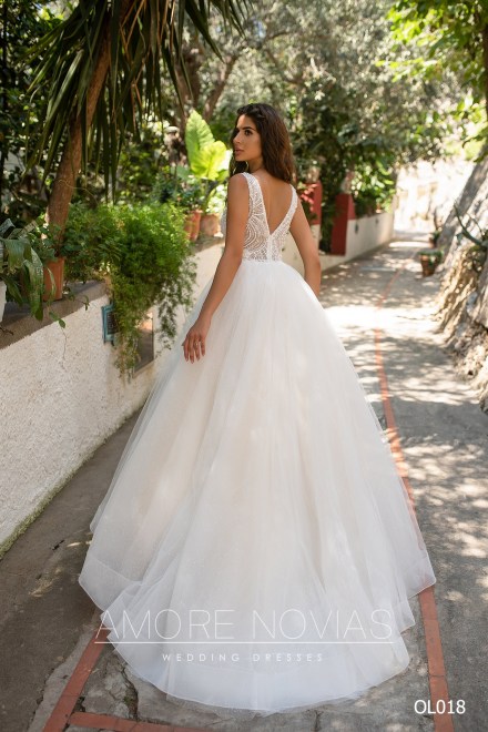 https://amore-novias.com/images/stories/virtuemart/product/OL018       (3).jpg
